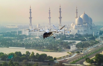 В Абу-Дабі розпочало тестові польоти повітряне таксі Midnight