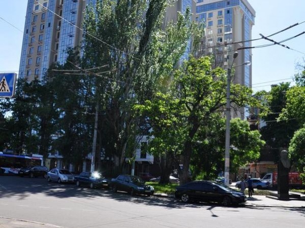 16th ZHEMCHUZHYNA (16th Pearl) Residential Compound