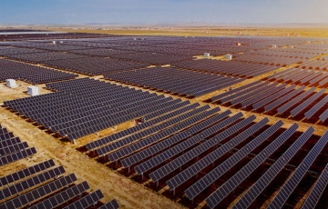 У США реалізують один із наймасштабніших проєктів в історії сонячної енергетики Америки